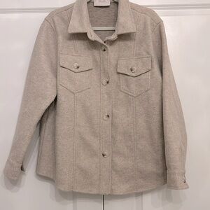 Beige Button-up Shacket Coat✨